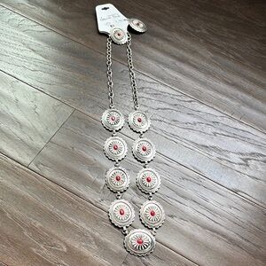 Laura Ford Western Linked Concho Necklace,silvertone,coral tone stones/earrings